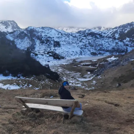 Rajski Dom Holiday home *